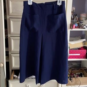 Beautiful navy pocket skirt